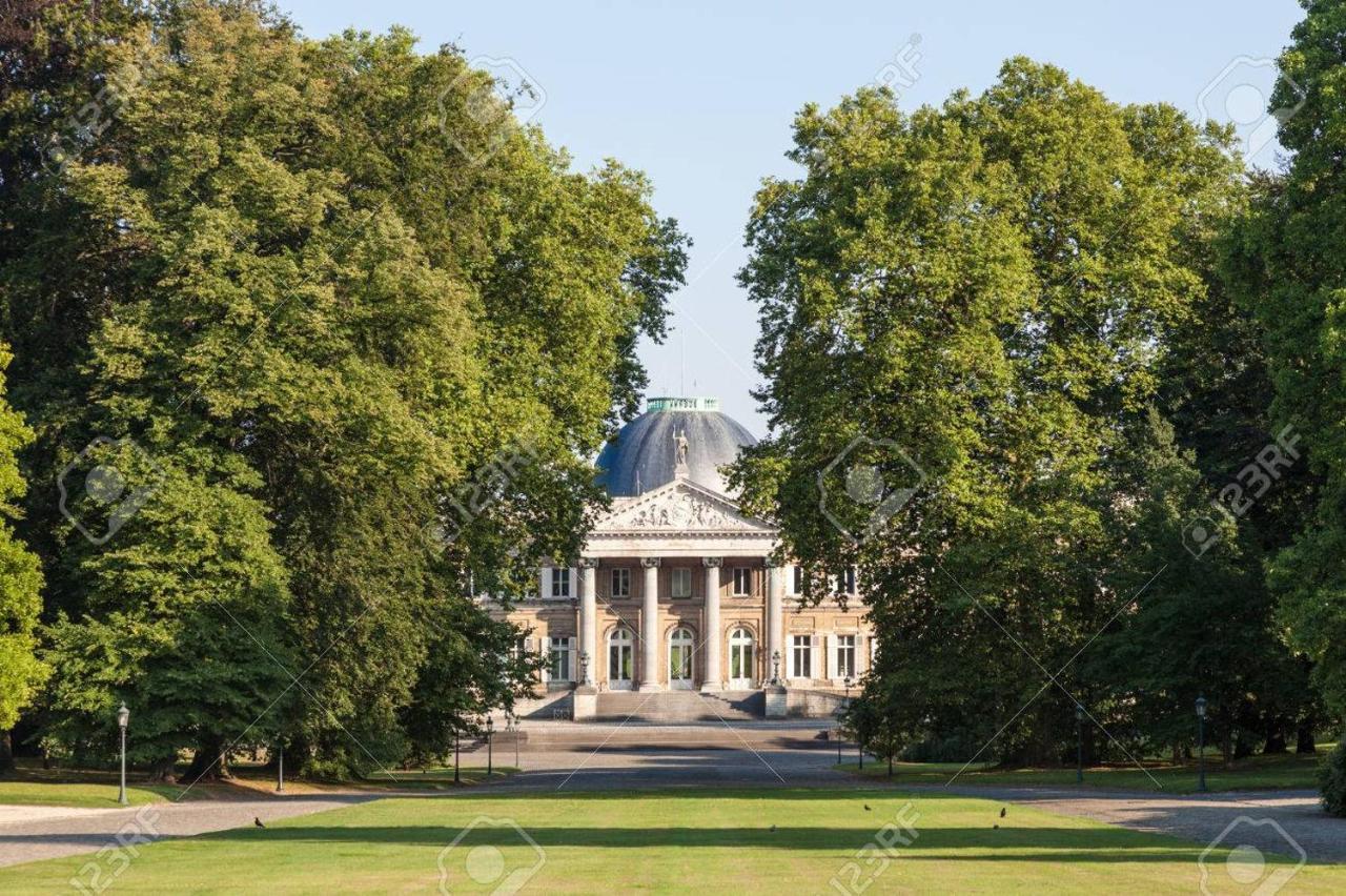 Residence La Fraisiere Anderlecht エクステリア 写真