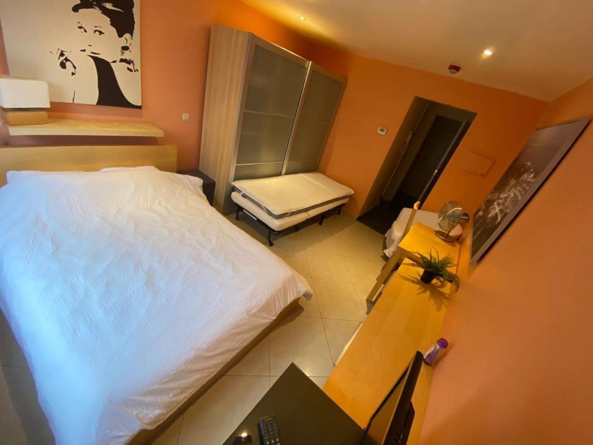 Residence La Fraisiere Anderlecht エクステリア 写真