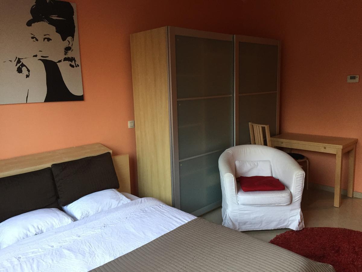 Residence La Fraisiere Anderlecht エクステリア 写真