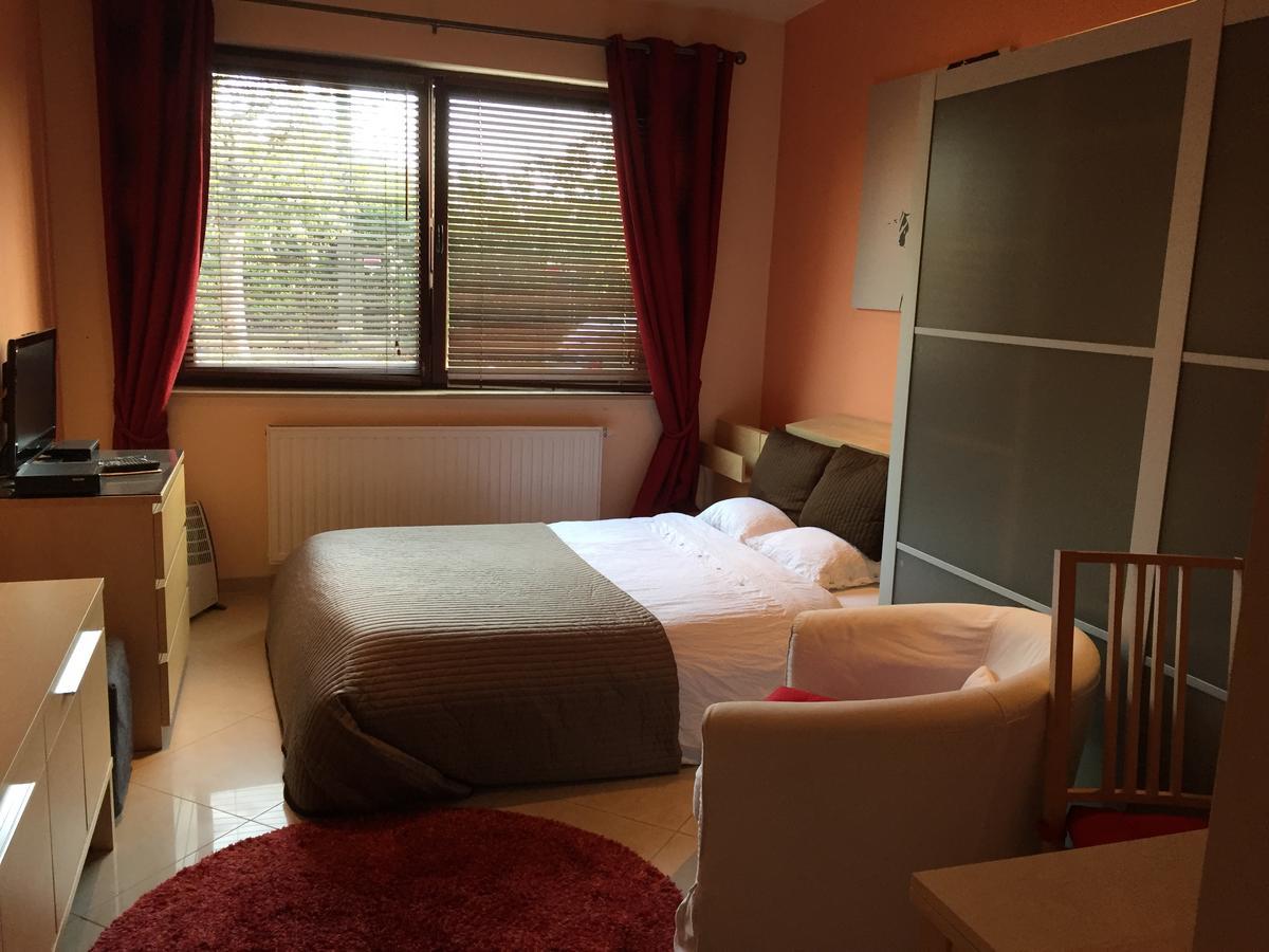 Residence La Fraisiere Anderlecht エクステリア 写真
