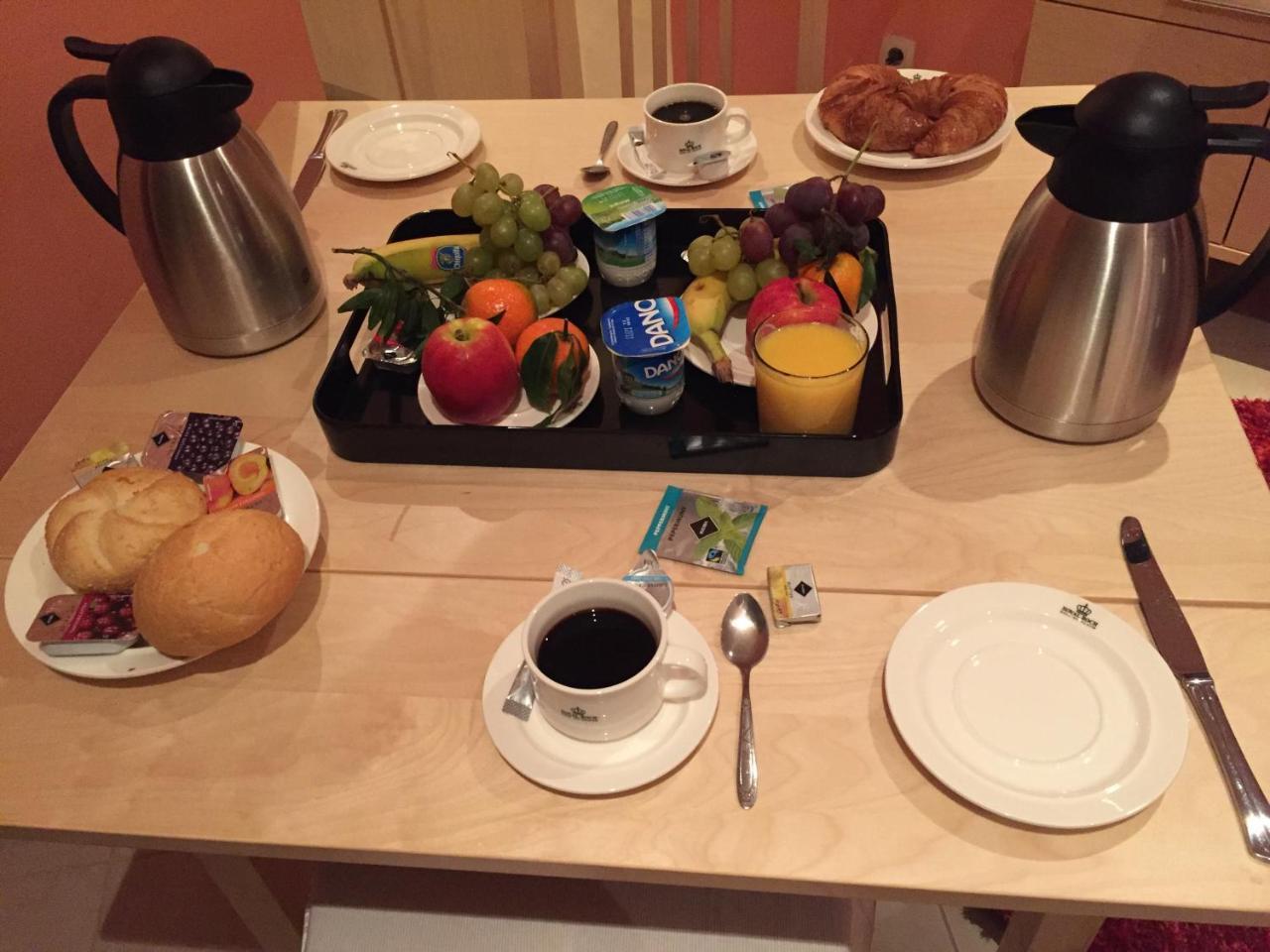 Residence La Fraisiere Anderlecht エクステリア 写真