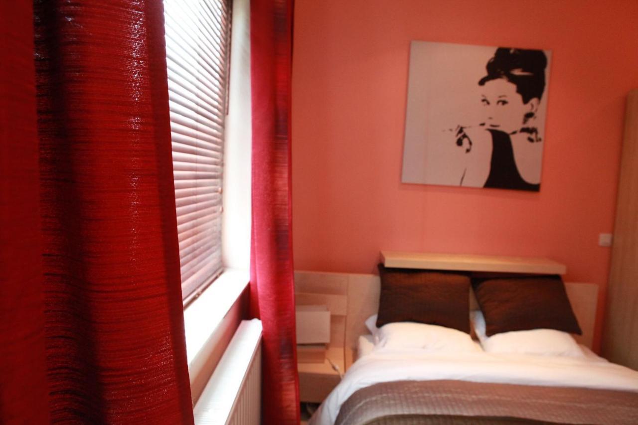 Residence La Fraisiere Anderlecht エクステリア 写真